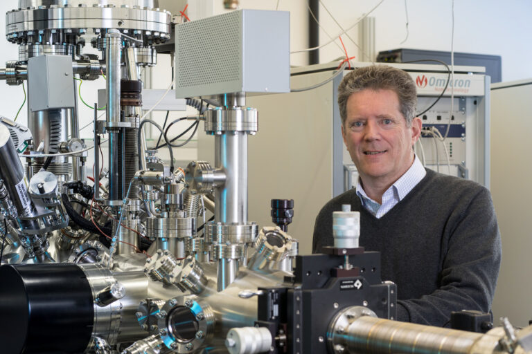 Prof. Dr. Hans-Peter Steinrück appointed Henriette Herz Scout