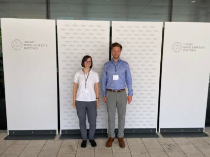 Towards entry "Two group members at the Lindau Nobel Laureate Meeting"