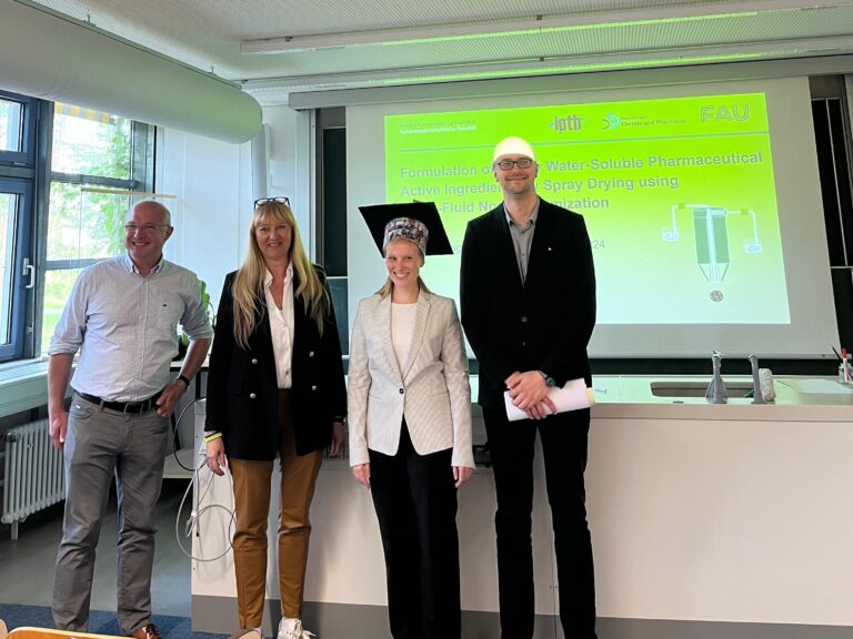 Carolina Corell sucessfully defended her thesis