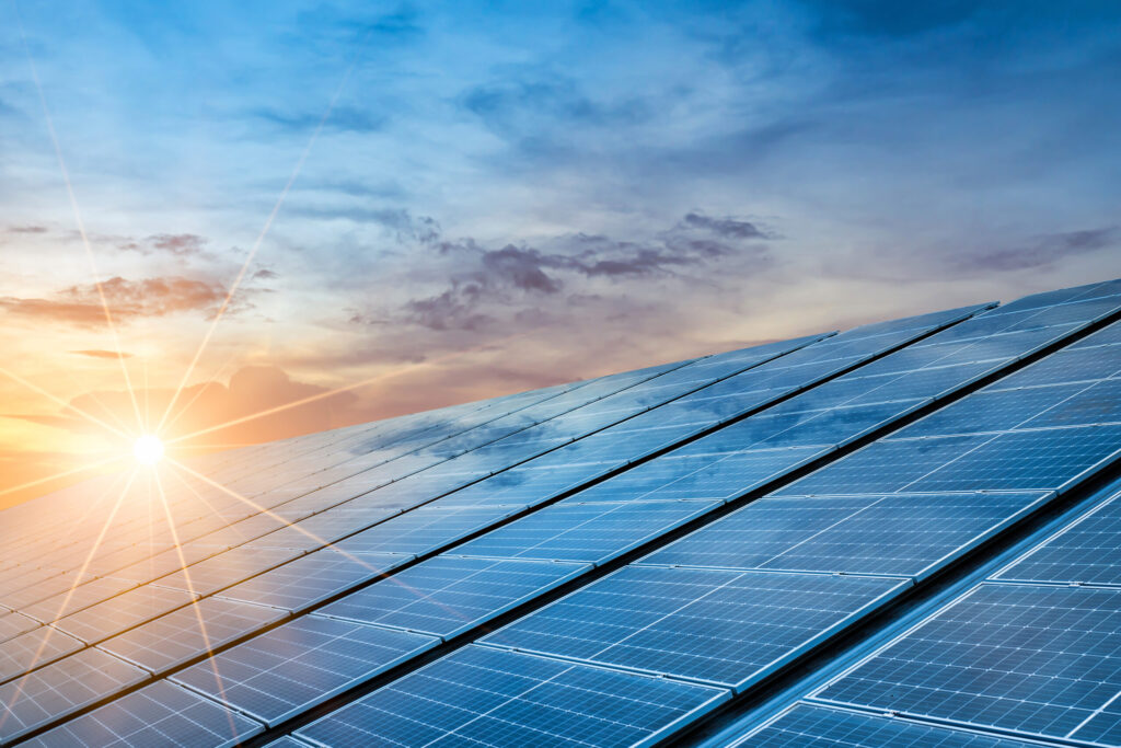 Perovskites are seen as a beacon of hope for low-cost solar cells. FAU researchers are on the trail of the unusual current flow in the materials. (Image: Fit Ztudio/shutterstock)