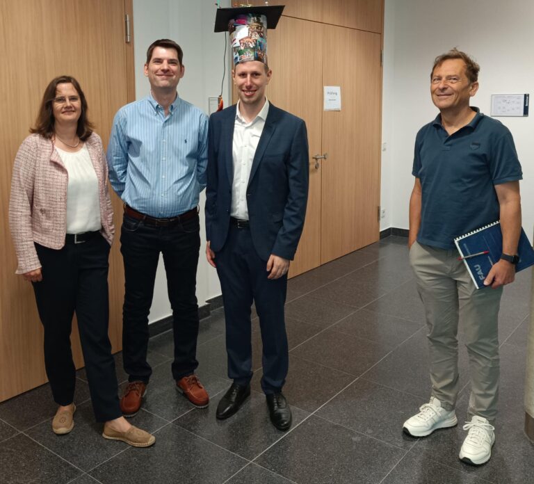 Florian Johann successfully defended his thesis