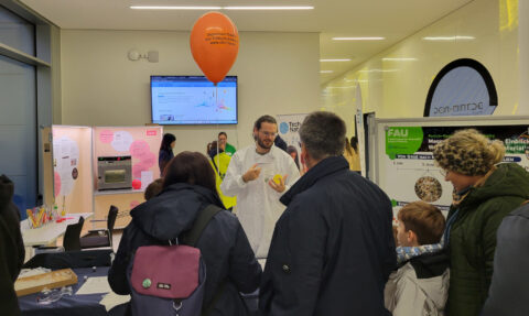 Towards entry "Chair of PBMC at Long Night of Science"