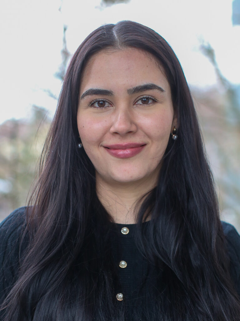 We are happy to welcome our new guest Laura Castaño