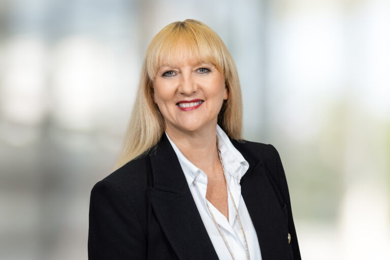 Prof. Dagmar Fischer zur Senatorin gewählt